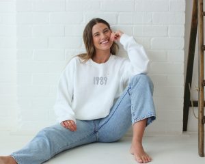 Embroidered 1989 Taylor's Version White Sweatshirt