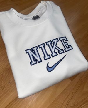 Nike Logo Embroidered Sweatshirt Gifts For Friends