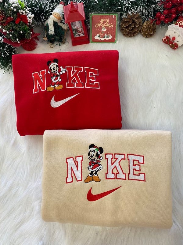 Mickey And Minnie Christmas Embroidered Sweatshirt