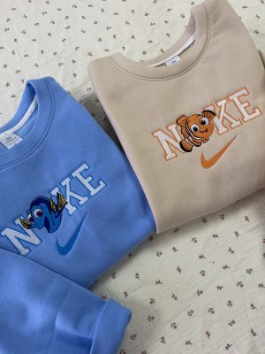 Nemo And Dory Embroidered Sweatshirt